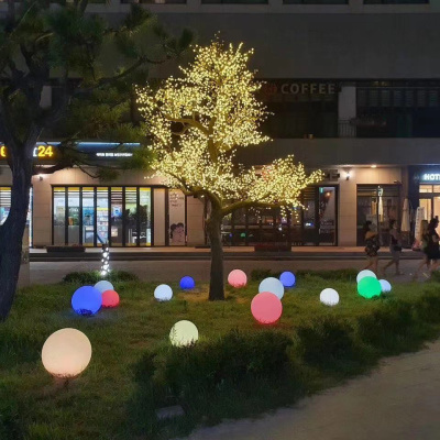 Новогодний декор дизайн шары