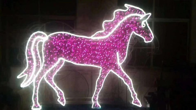 Новогодний декор дизайн лошадка