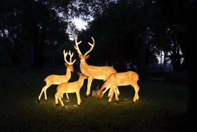 Новогодний декор   дизайн олени и их окружение