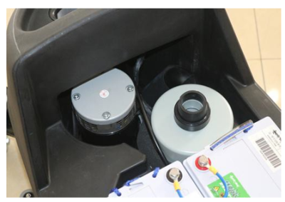 SC25D/SC25C АВТОМАТИЧЕСКАЯ СУШИЛЬНО-МОЕЧНАЯ МАШИНА С БАТАРЕЕЙ/КАБЕЛЕМ